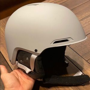 Giro “Battle” snowboarding helmet